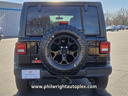 2020 Jeep Wrangler Unlimited Willys 4X4