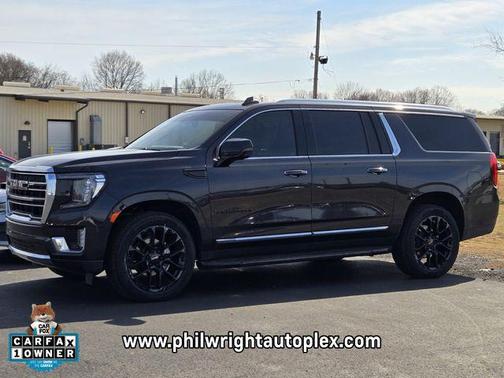 2023 GMC Yukon XL SLT