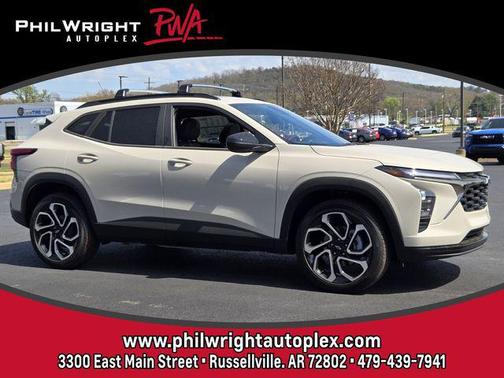 White Sands 2026 Chevrolet Trax FWD 2RS SUV