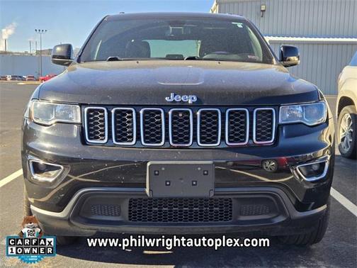 2020 Jeep Grand Cherokee Laredo