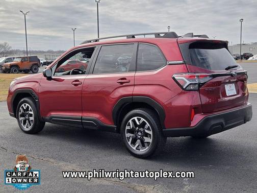 2025 Subaru Forester Premium