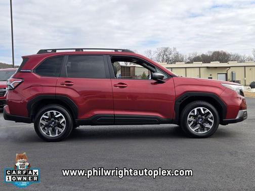 2025 Subaru Forester Premium