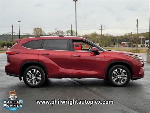 2021 Toyota Highlander Hybrid XLE