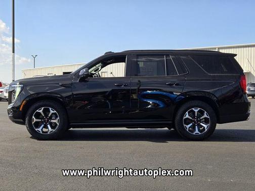 2026 GMC Yukon 4WD AT4