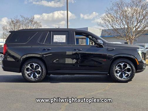 2026 GMC Yukon 4WD AT4