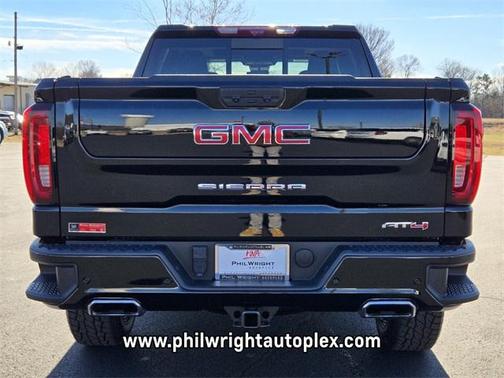 2024 GMC Sierra 1500 AT4