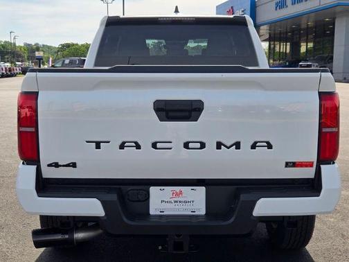 Ice Cap 2026 Toyota Tacoma SR5