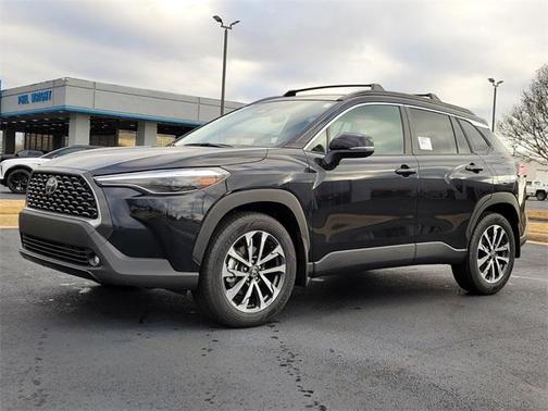 2025 Toyota Corolla Cross XLE