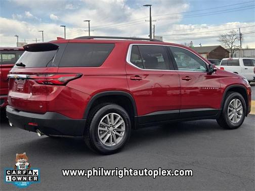 2023 Chevrolet Traverse LT Cloth