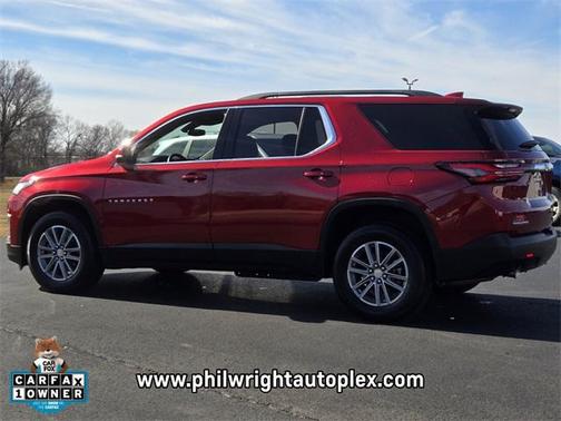 2023 Chevrolet Traverse LT Cloth