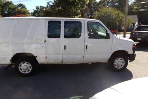 2008 Ford E250 Cargo
