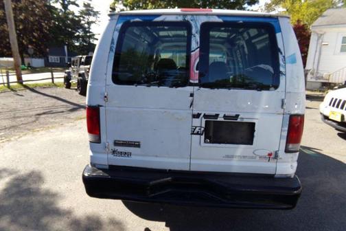 2008 Ford E250 Cargo