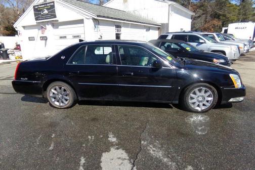 2010 Cadillac DTS Premium Collection