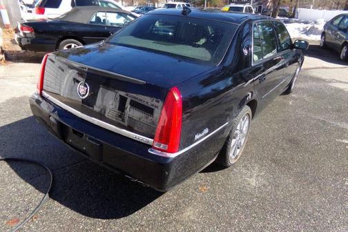 2010 Cadillac DTS Premium Collection