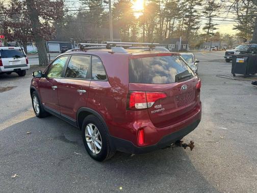 2014 Kia Sorento LX