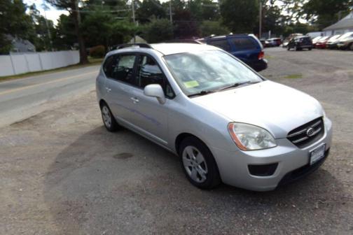 2009 Kia Rondo LX