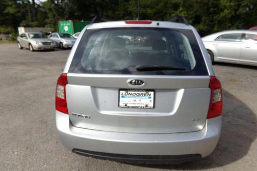 2009 Kia Rondo LX