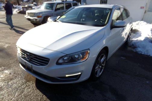 2015 Volvo V60 T5 Premier