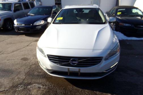 2015 Volvo V60 T5 Premier