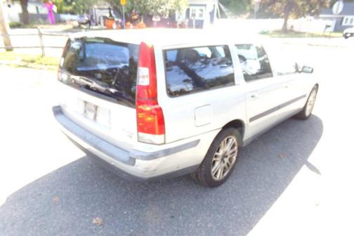 2004 Volvo V70 T5 4dr Turbo Wagon