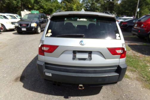 2004 BMW X3 2.5i