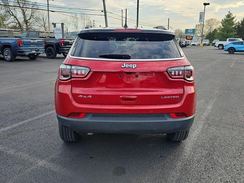 Red Hot Pearlcoat 2025 Jeep Compass Limited