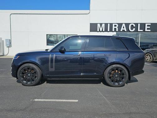 2024 Land Rover Range Rover P530 SE