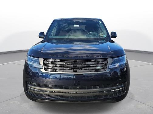 2024 Land Rover Range Rover P530 SE