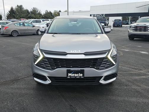2024 Kia Sportage LX