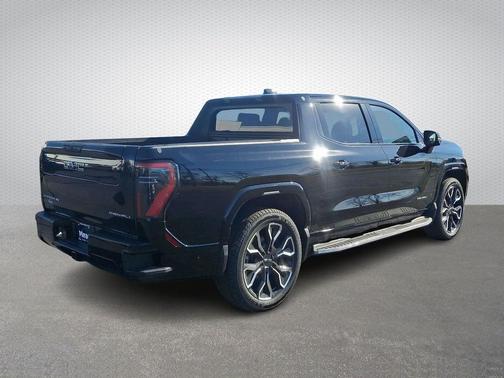 2025 GMC Sierra EV Extended Range Denali