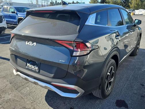 2024 Kia Sportage LX