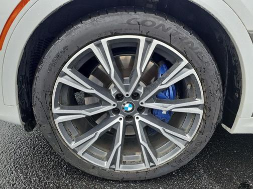 White 2020 BMW X7 M50i