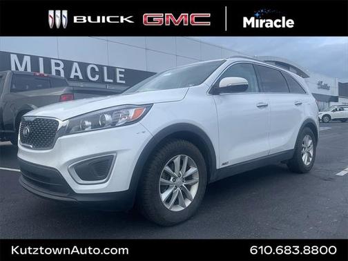 2018 Kia Sorento LX