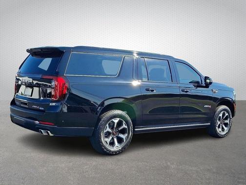 2025 GMC Yukon XL 4WD AT4 Ultimate