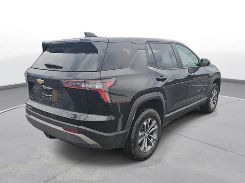 Mosaic Black Metallic 2026 Chevrolet Equinox 1LT