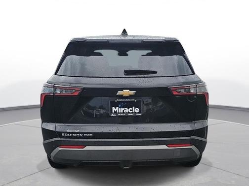 Mosaic Black Metallic 2026 Chevrolet Equinox 1LT