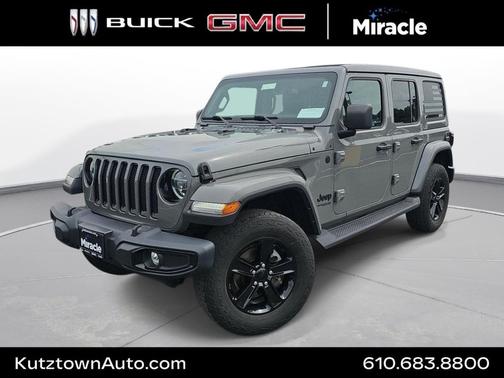 Sting-Gray Clearcoat 2022 Jeep Wrangler Unlimited Sahara