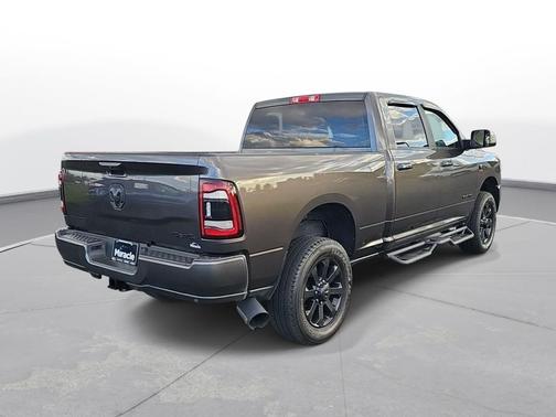 2020 RAM 2500 Big Horn Crew Cab 4X4 6'4' Box