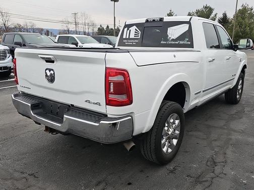 2019 RAM 2500 Limited Crew Cab 4x4 6'4' Box