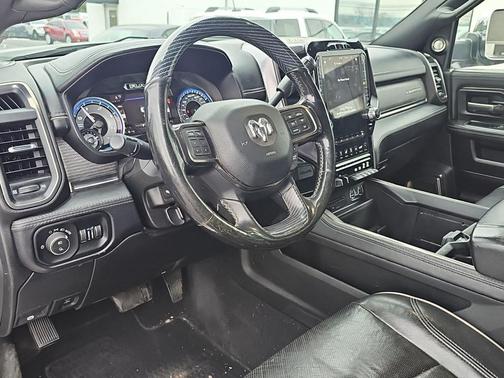 2019 RAM 2500 Limited Crew Cab 4x4 6'4' Box