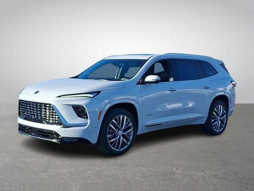 iridescent white tricoat 2026 Buick Enclave Avenir