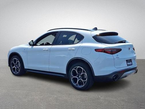 2022 Alfa Romeo Stelvio Ti