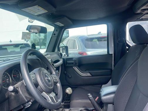2015 Jeep Wrangler Sport