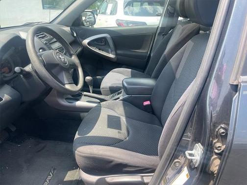 2008 Toyota RAV4 Sport