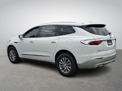 2023 Buick Enclave Essence AWD