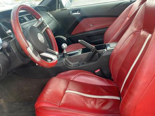 2013 Ford Mustang GT Premium