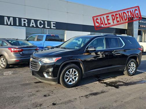 2018 Chevrolet Traverse LT Cloth