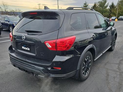 2020 Nissan Pathfinder SL 4WD