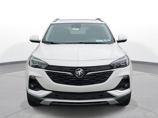 White Frost Tricoat 2022 Buick Encore GX Essence