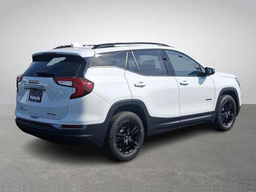 2022 GMC Terrain AWD AT4